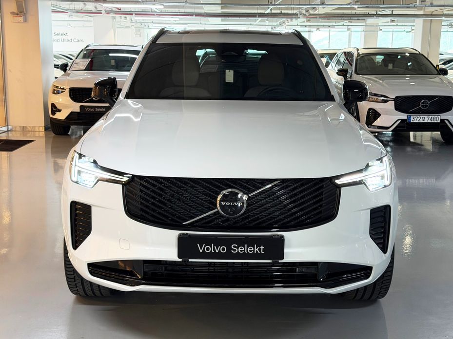 Volvo XC90 2025