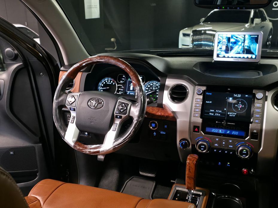 Toyota Tundra 2020