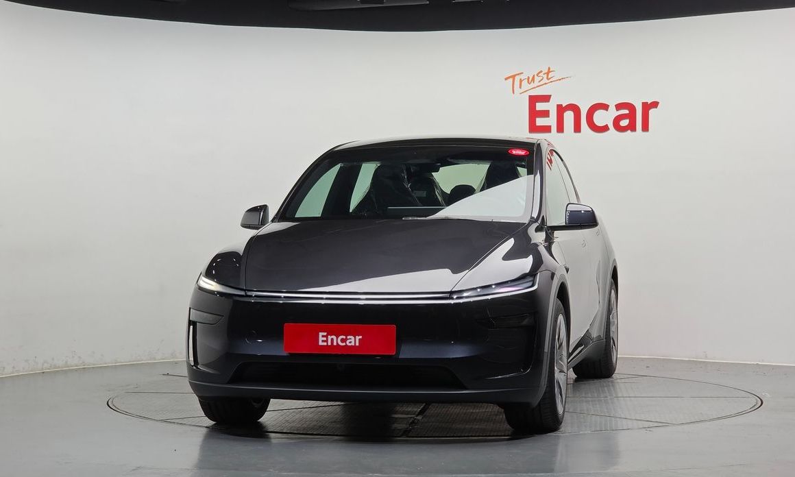 Tesla Model Y 2026