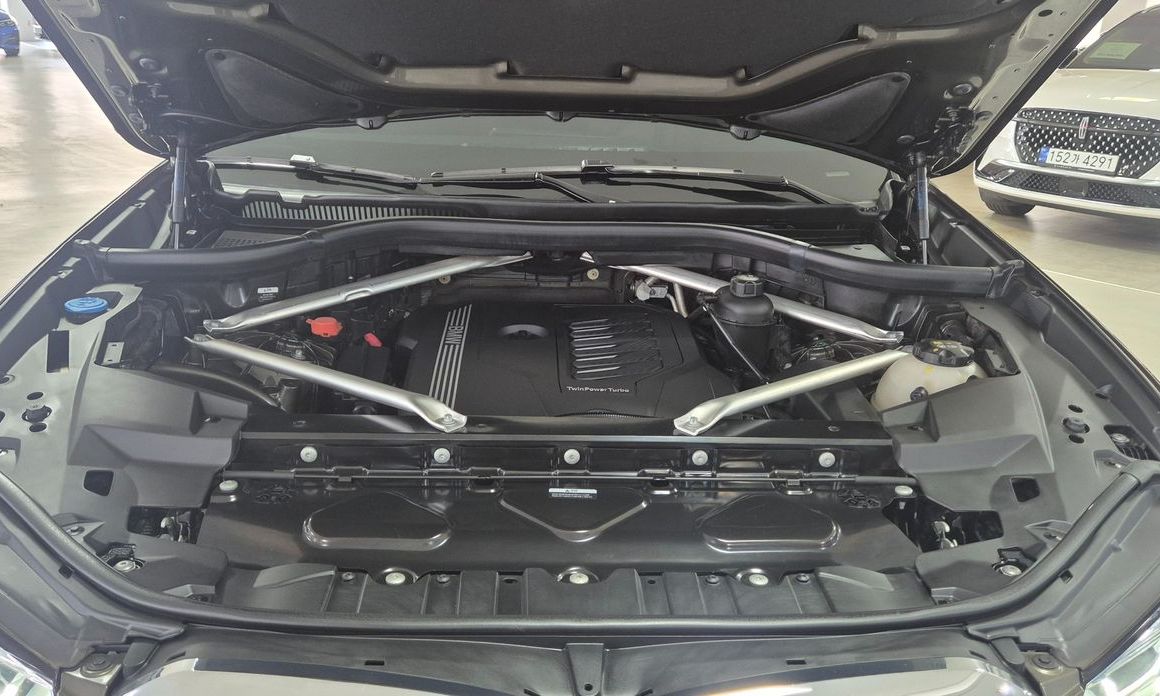 BMW X5 2023