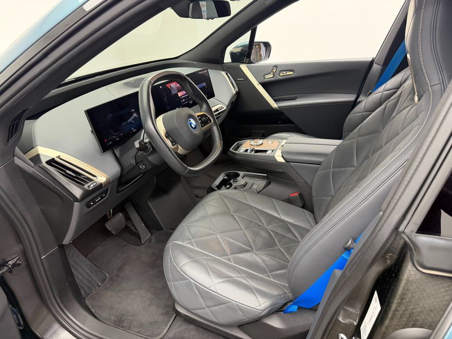 BMW iX 2022