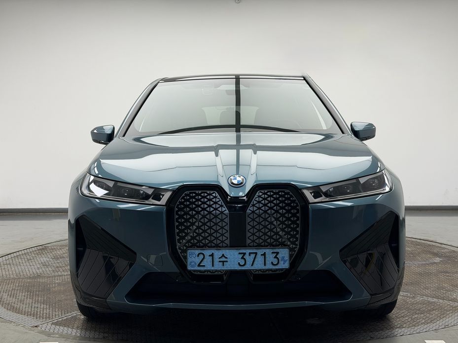 BMW iX 2022
