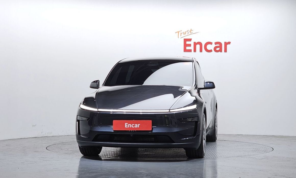 Tesla Model Y 2026