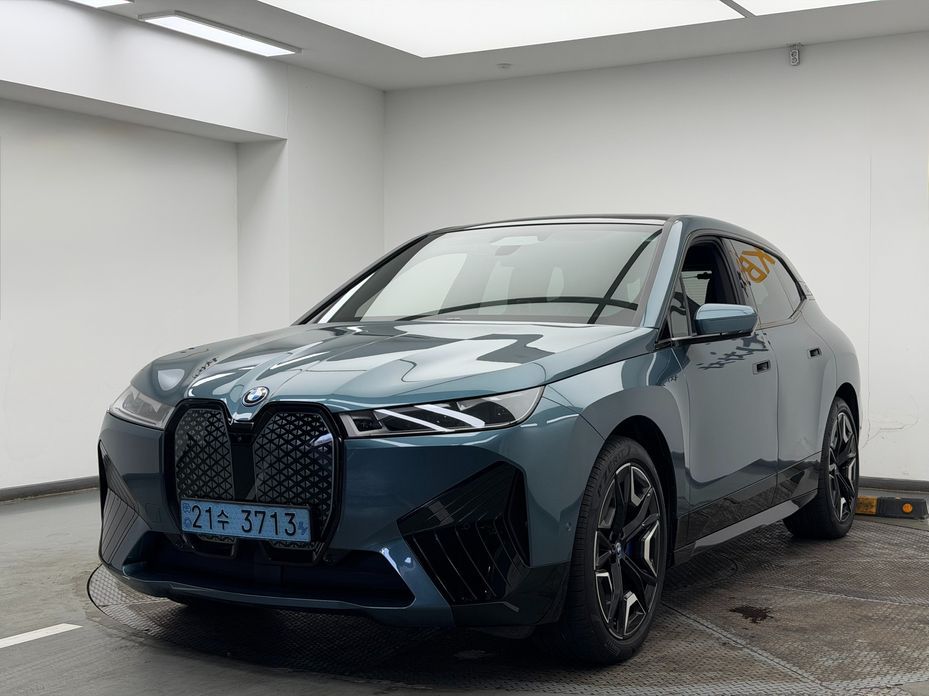 BMW iX 2022