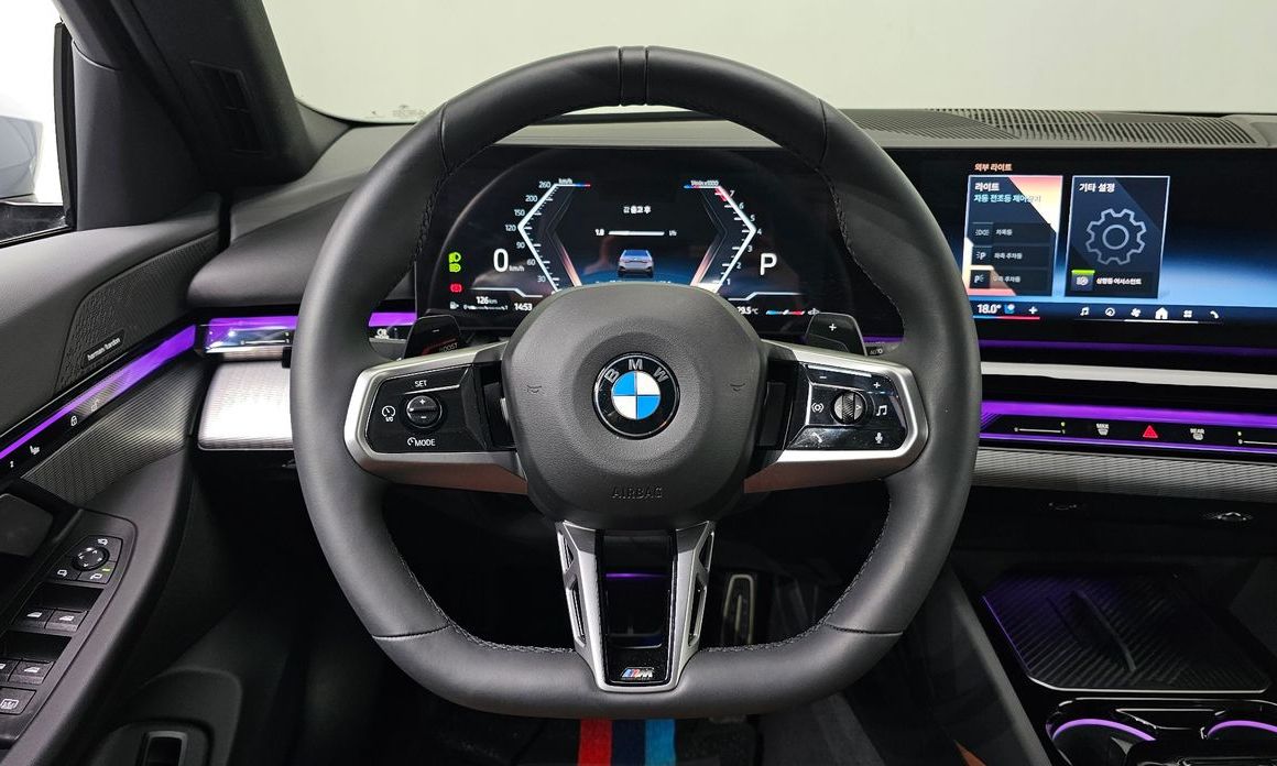 BMW 5-Series 2025
