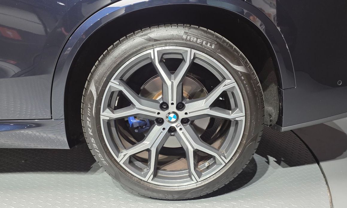 BMW X5 2023