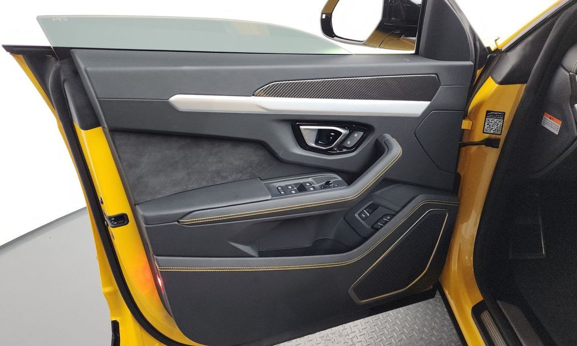 Lamborghini Urus 2023