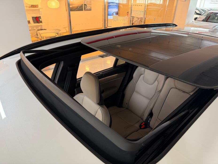 Volvo XC90 2025
