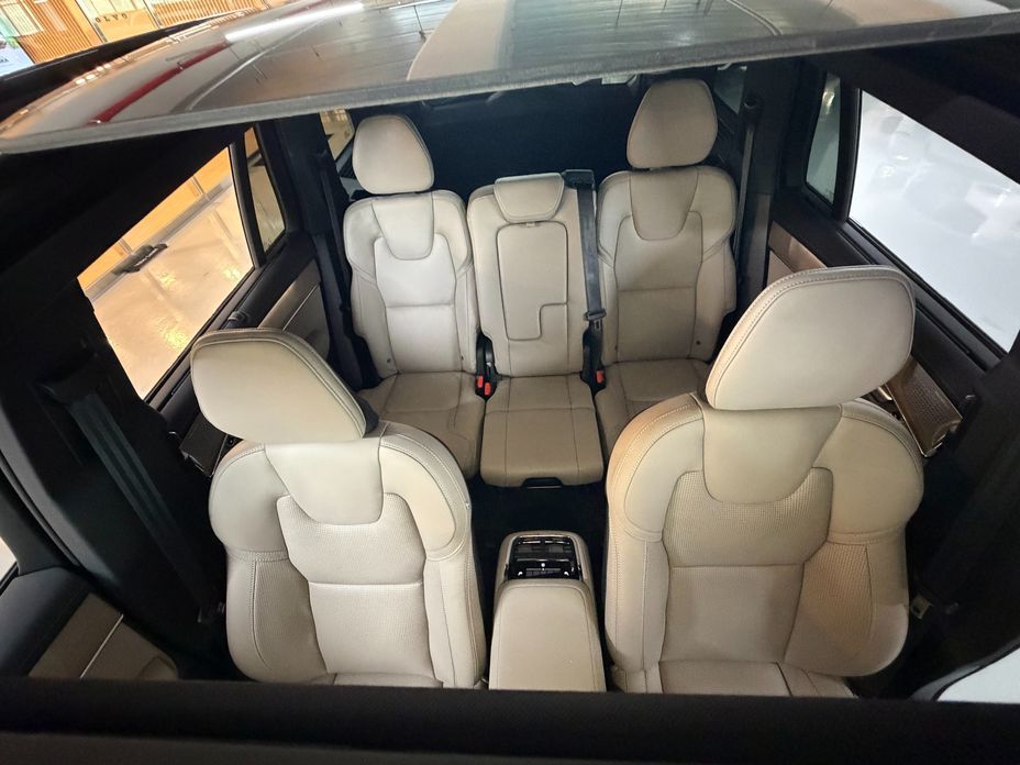 Volvo XC90 2025