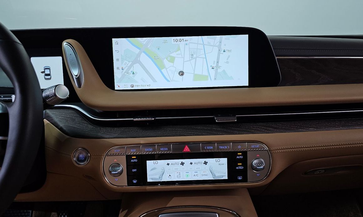 Genesis G90 2023