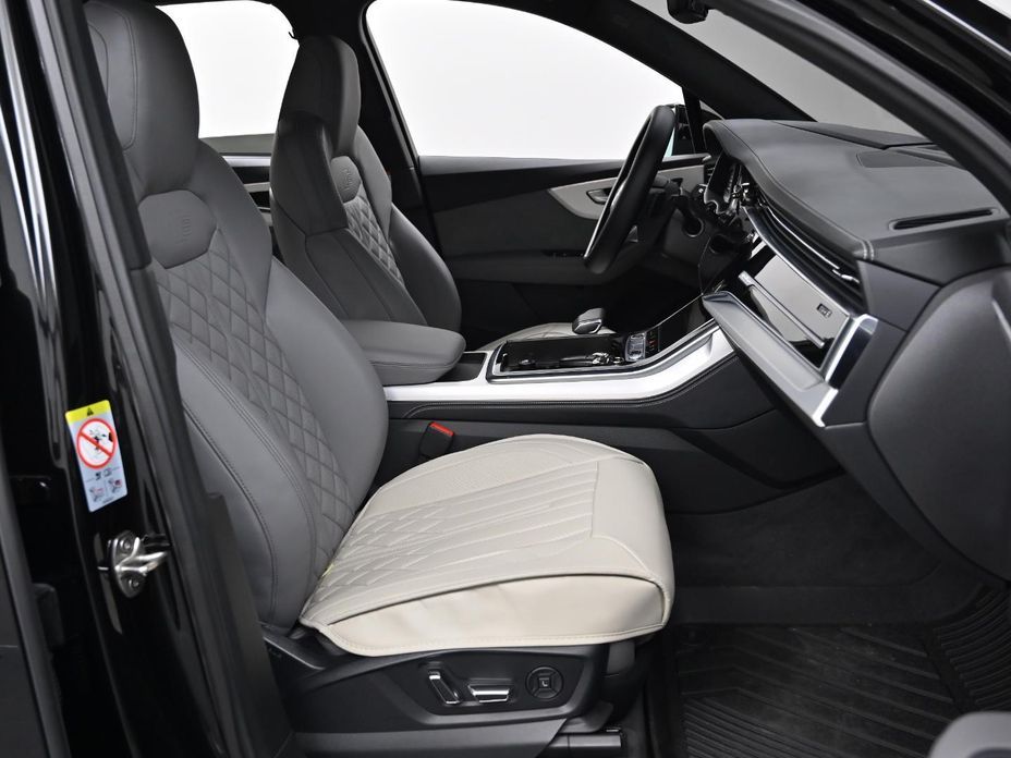 Audi Q7 2023