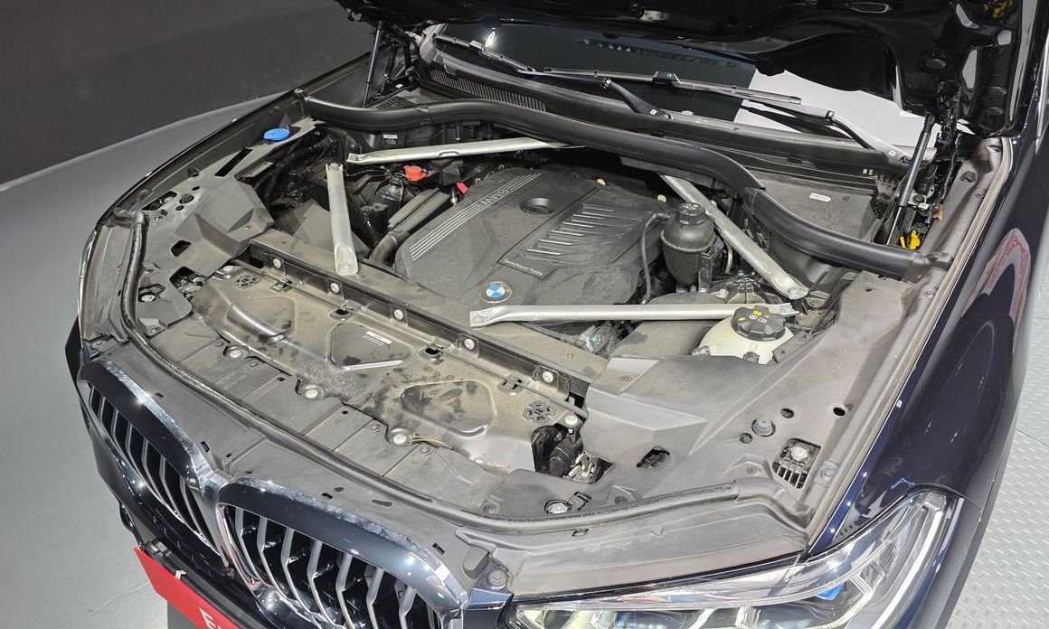 BMW X5 2023