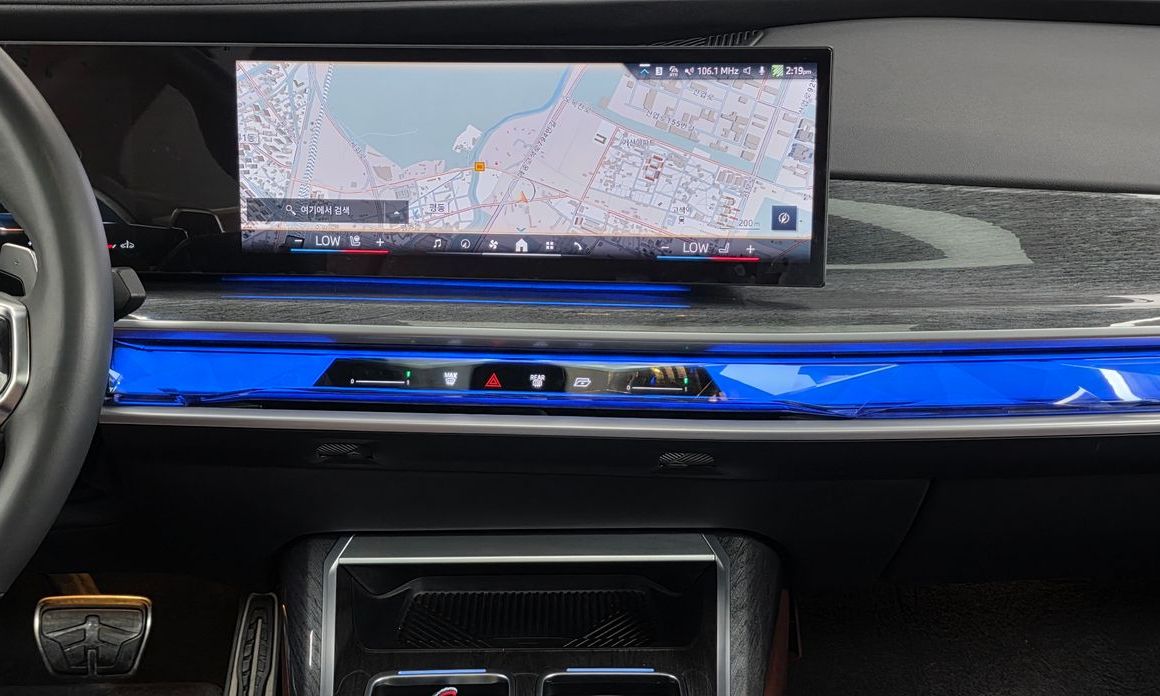 BMW 7-Series 2024