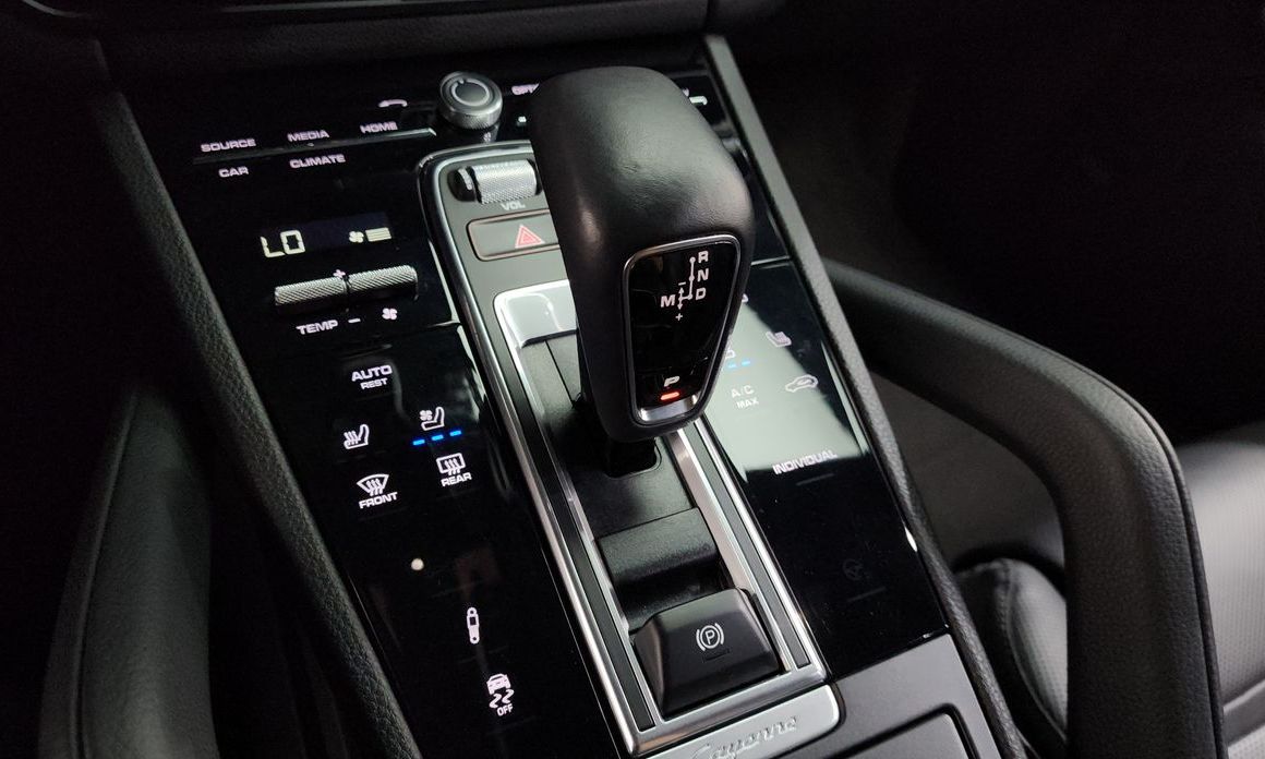 Porsche Cayenne 2022