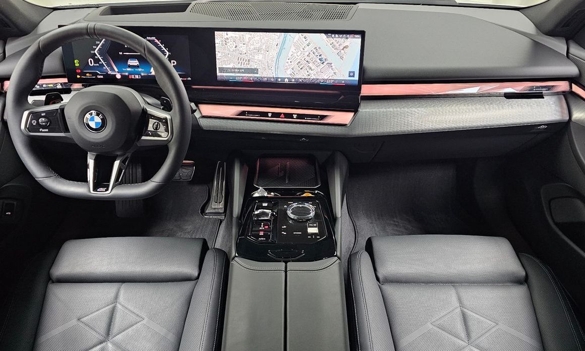 BMW 5-Series 2025