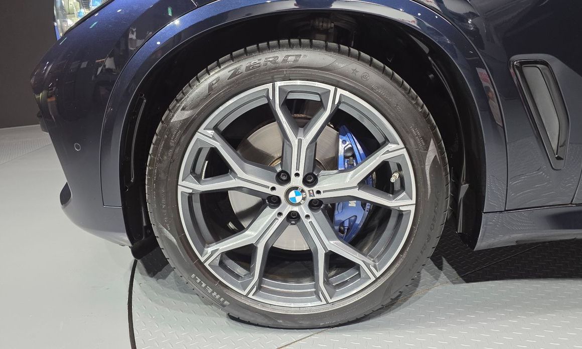 BMW X5 2023