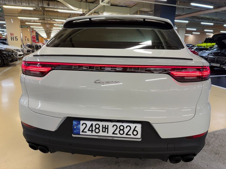 Porsche Cayenne 2023