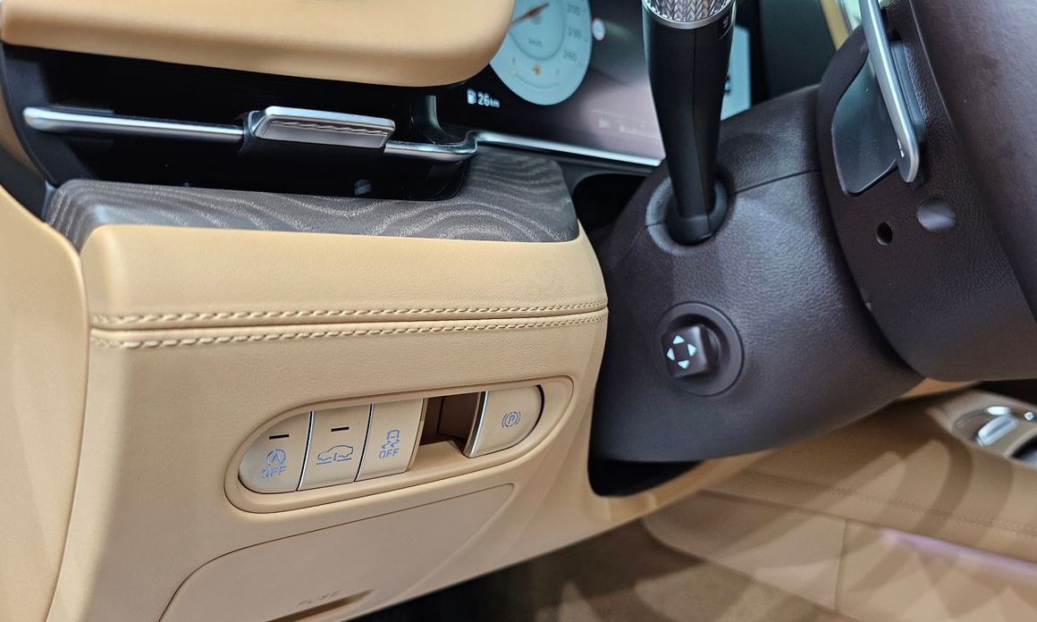 Genesis G90 2023