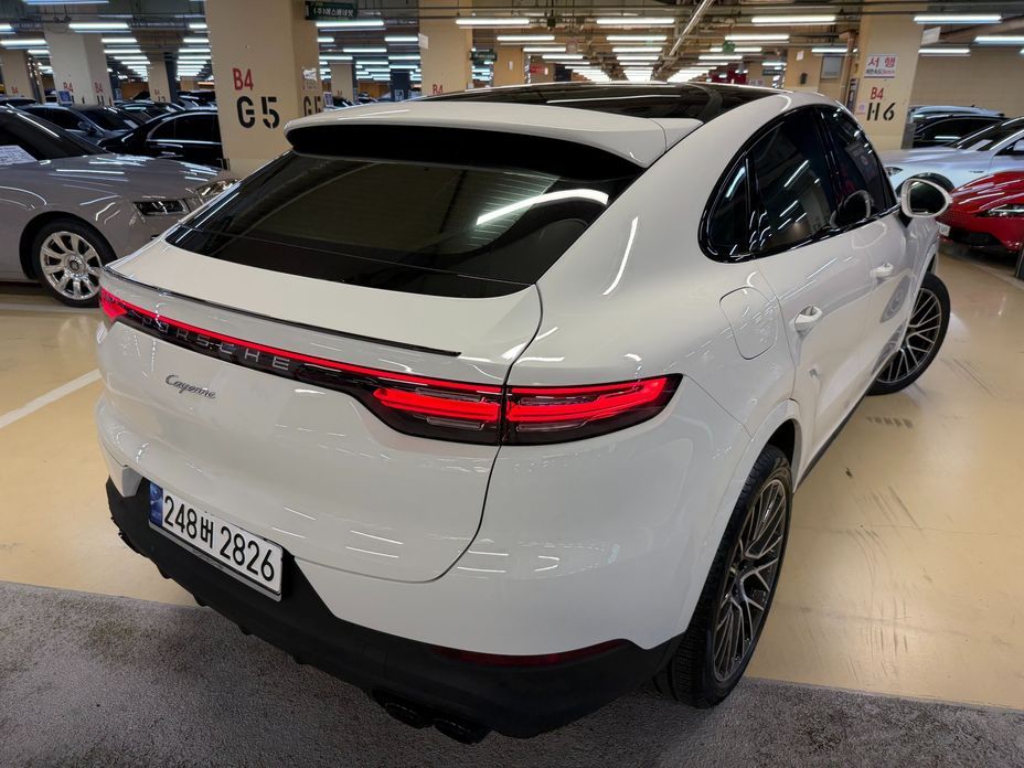 Porsche Cayenne 2023