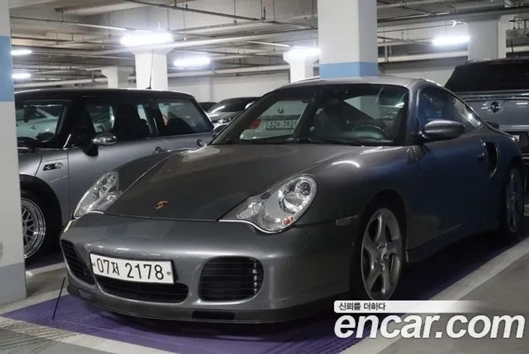 Porsche 911 2004
