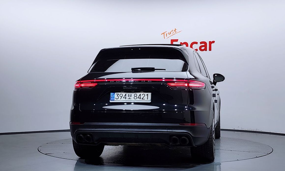 Porsche Cayenne 2022