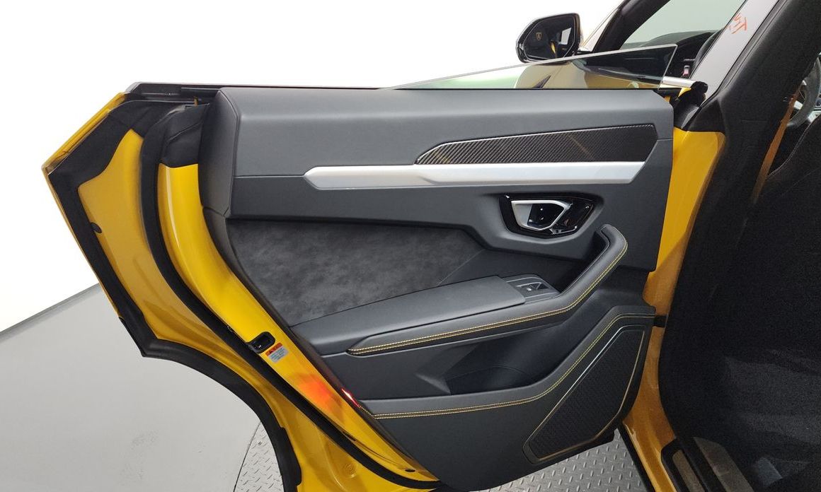 Lamborghini Urus 2023