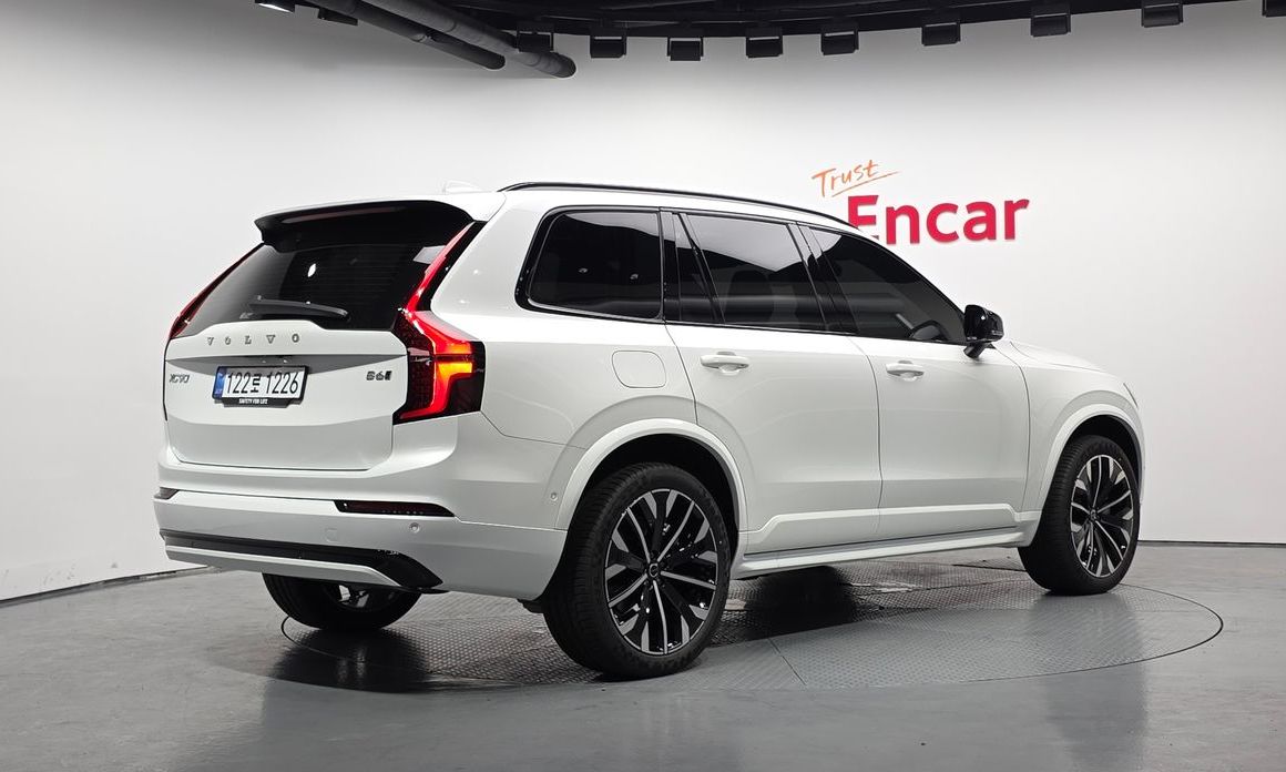 Volvo XC90 2026