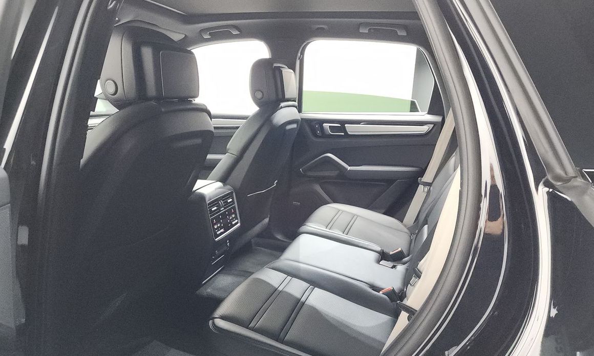 Porsche Cayenne 2022