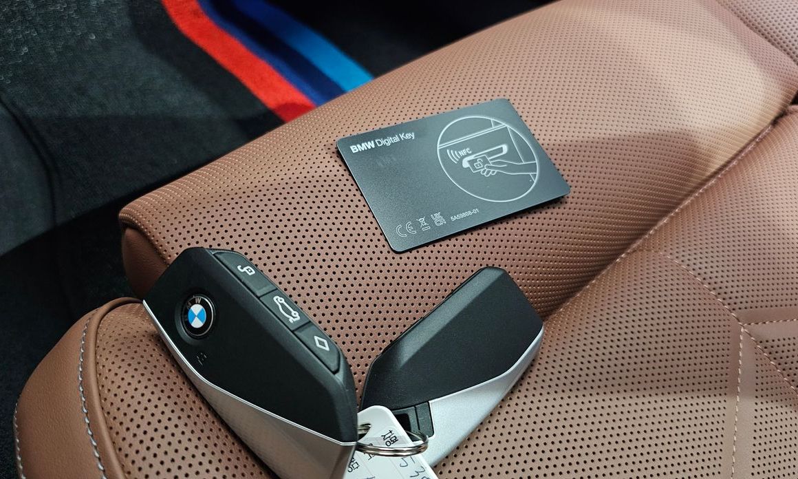 BMW 5-Series 2025