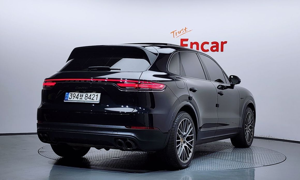 Porsche Cayenne 2022