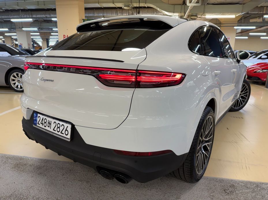 Porsche Cayenne 2023