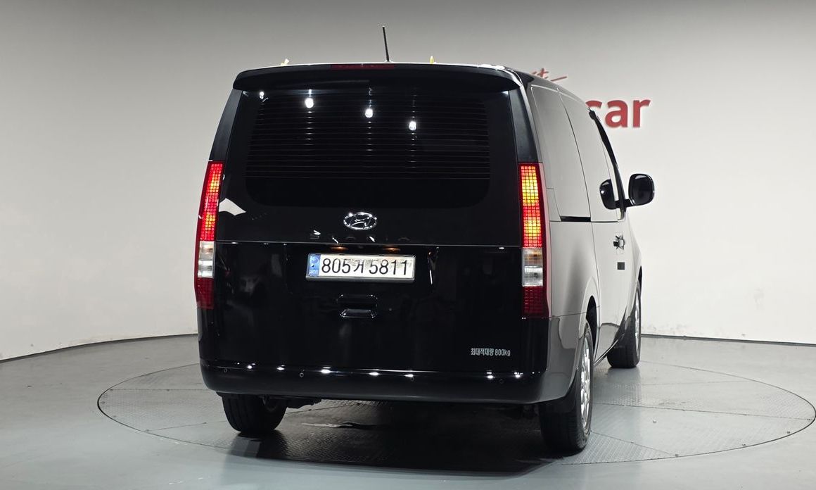 Hyundai Staria 2023