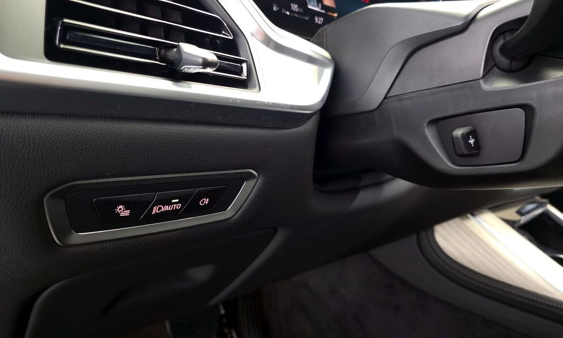 BMW X7 2025