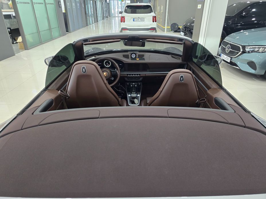 Porsche 911 2024
