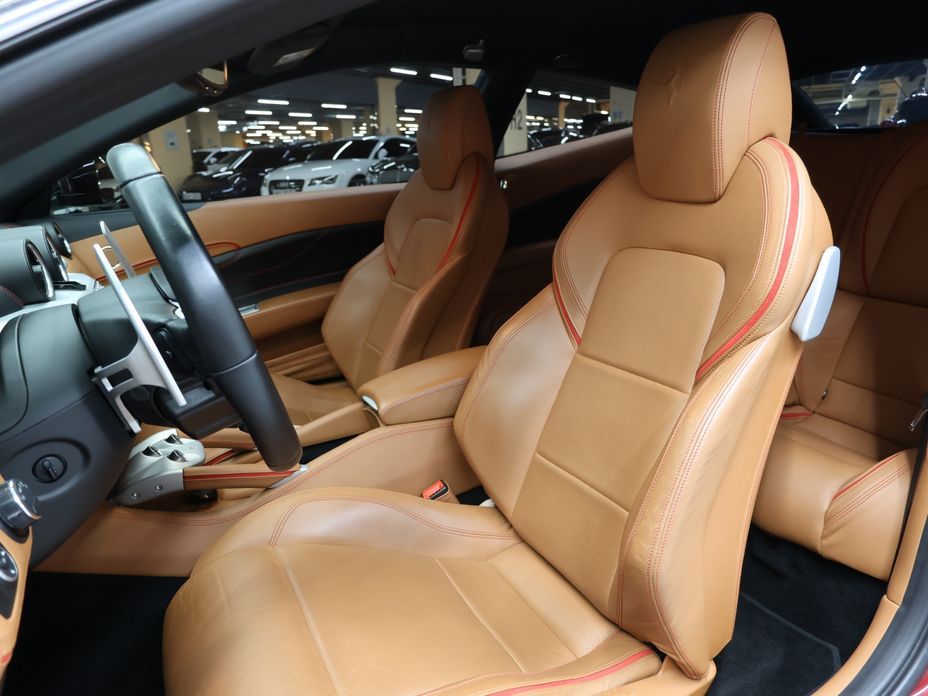 Ferrari FF 2012