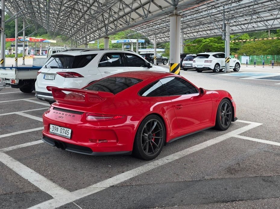 Porsche 911 2016