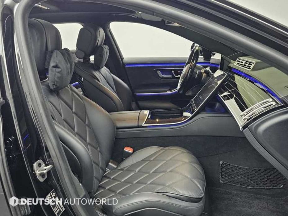 Mercedes-Benz S-Class 2023