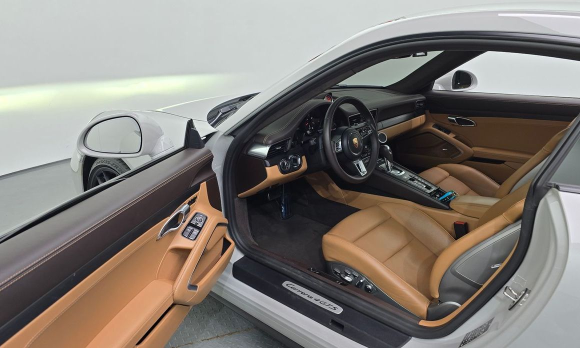 Porsche 911 2019