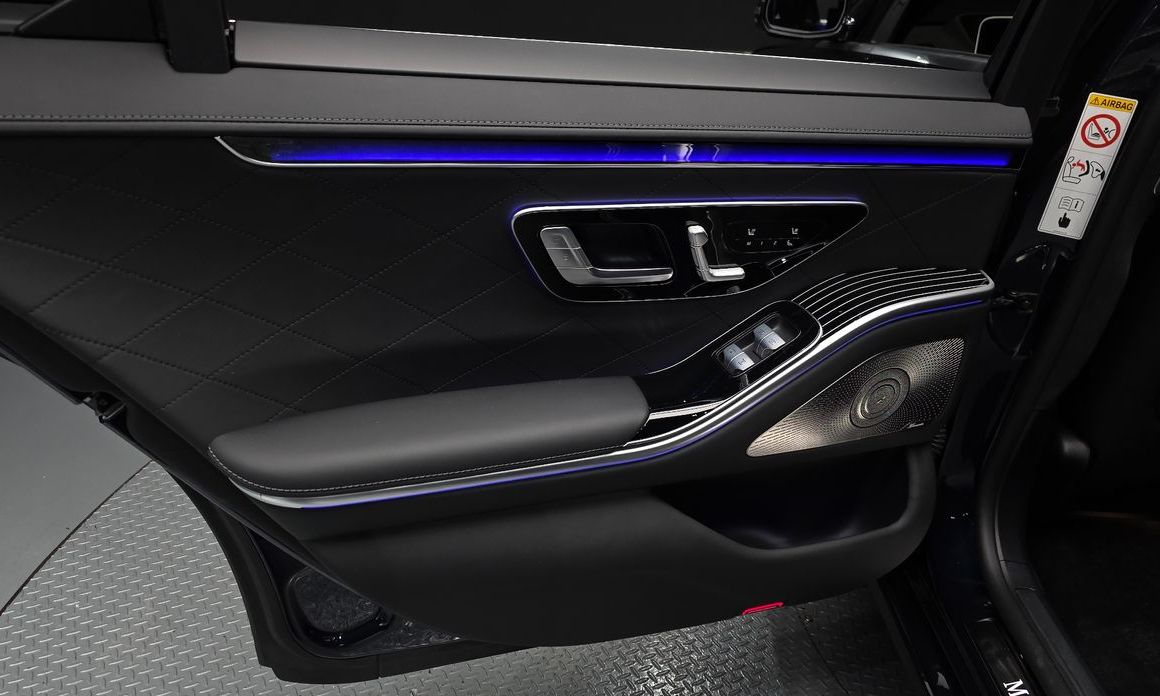 Mercedes-Benz S-Class 2023