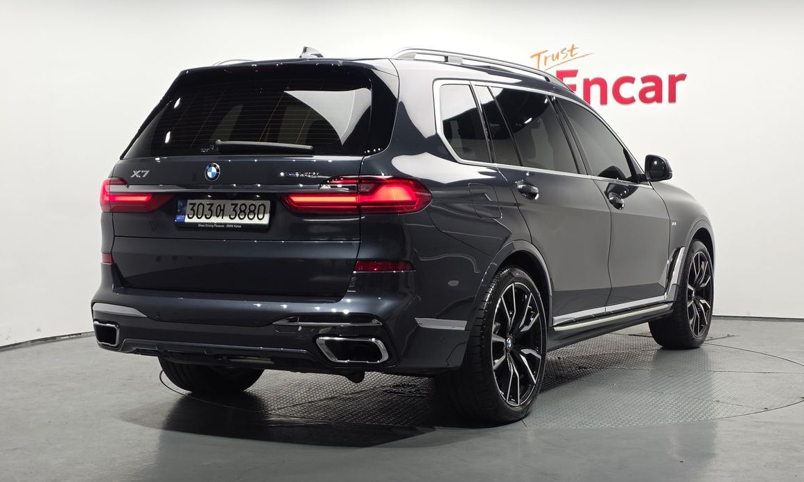 BMW X7 2022
