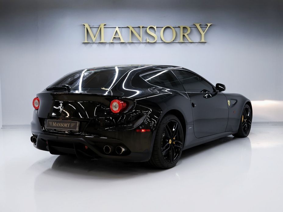 Ferrari FF 2012