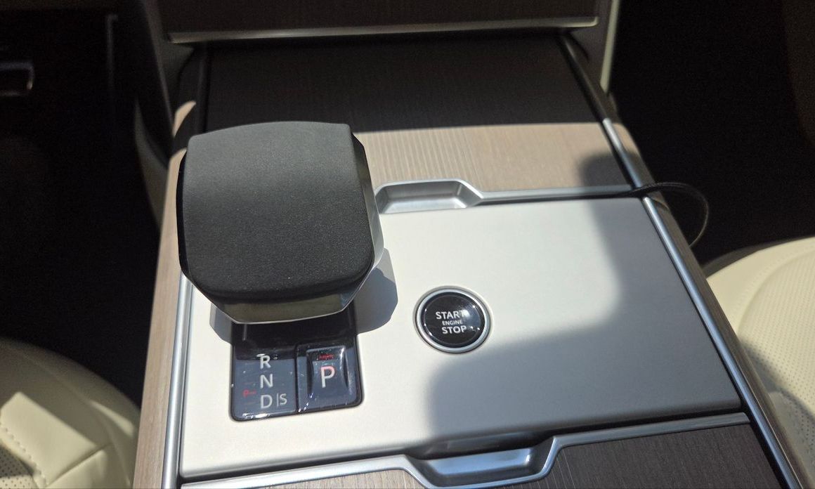 Land Rover Range Rover 2024