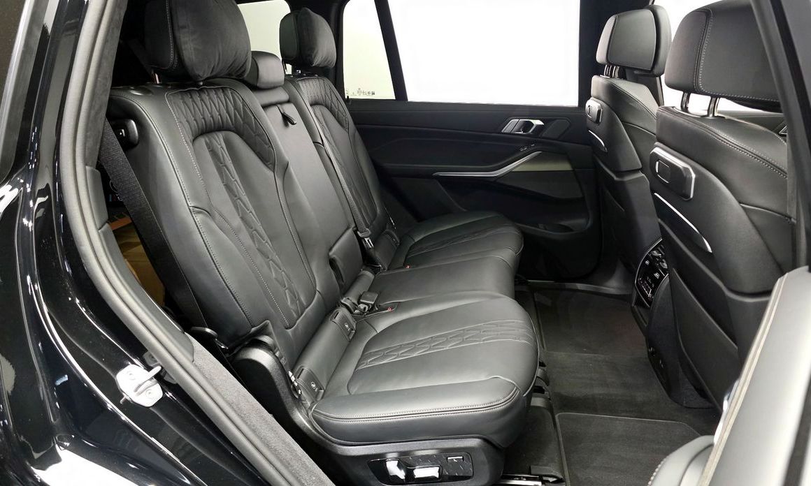 BMW X7 2025