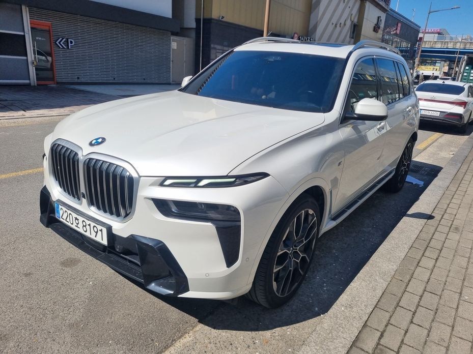 BMW X7 2024