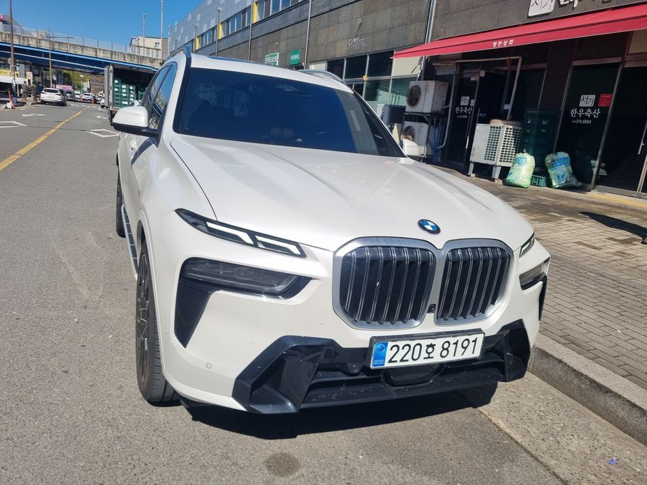BMW X7 2024