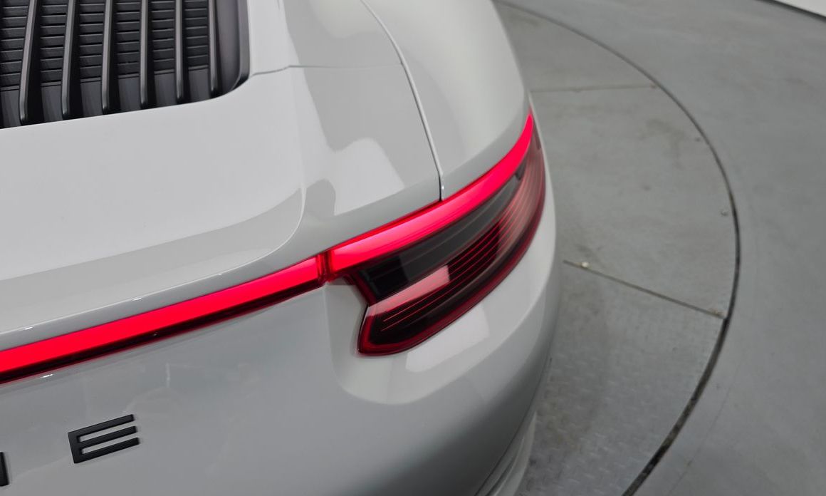 Porsche 911 2019
