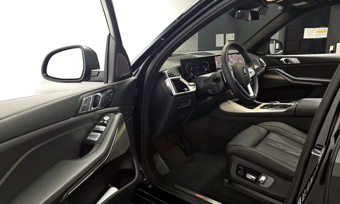 BMW X7 2025