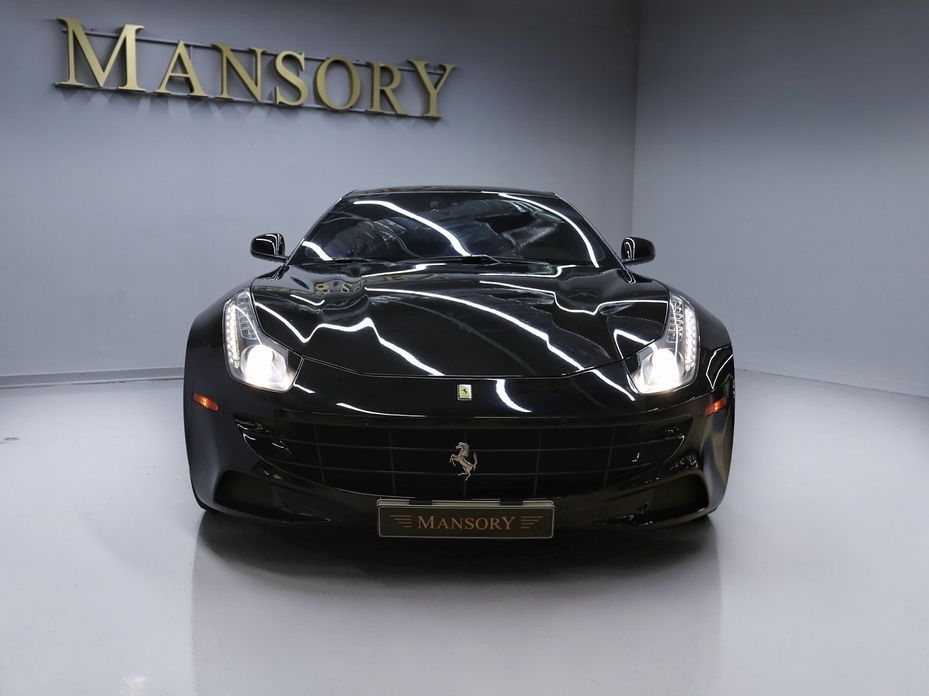 Ferrari FF 2012