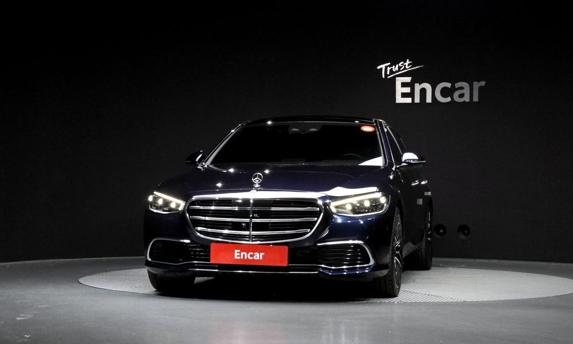Mercedes-Benz S-Class 2023