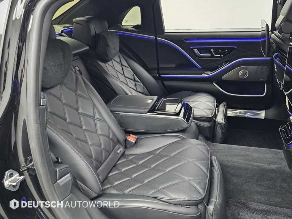 Mercedes-Benz S-Class 2023